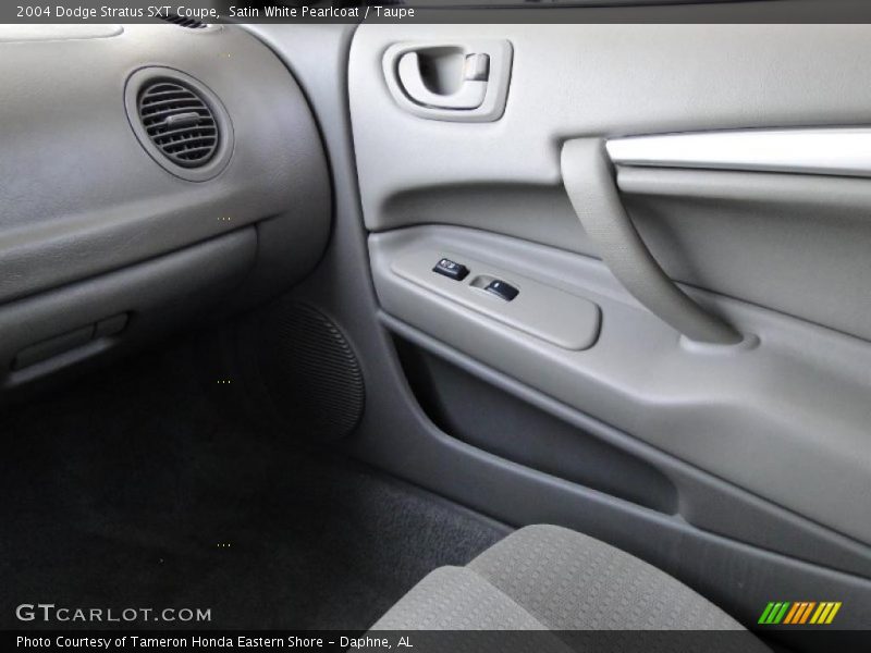 Satin White Pearlcoat / Taupe 2004 Dodge Stratus SXT Coupe