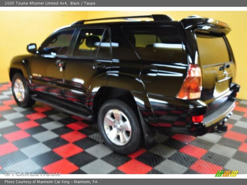 Black / Taupe 2005 Toyota 4Runner Limited 4x4