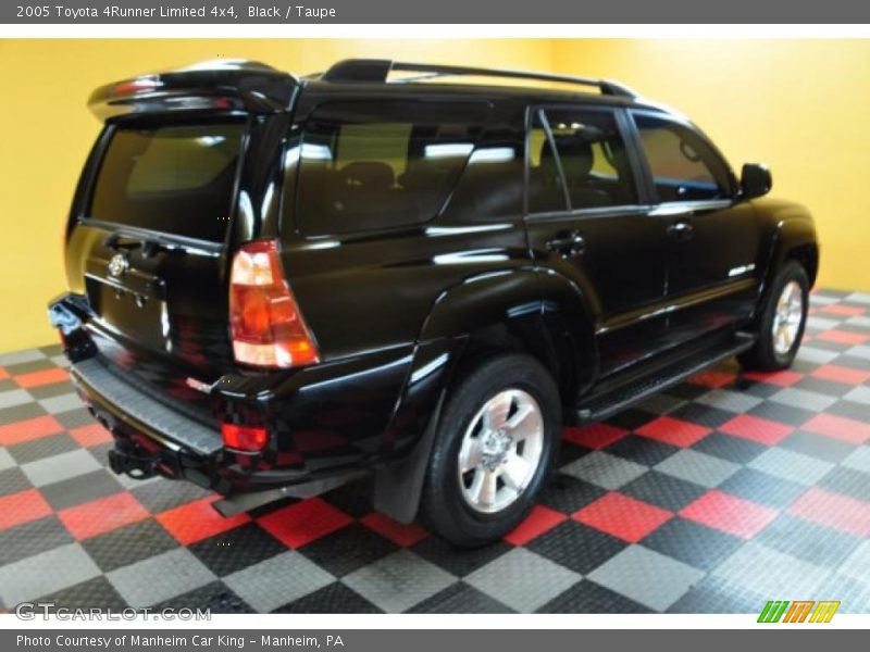 Black / Taupe 2005 Toyota 4Runner Limited 4x4
