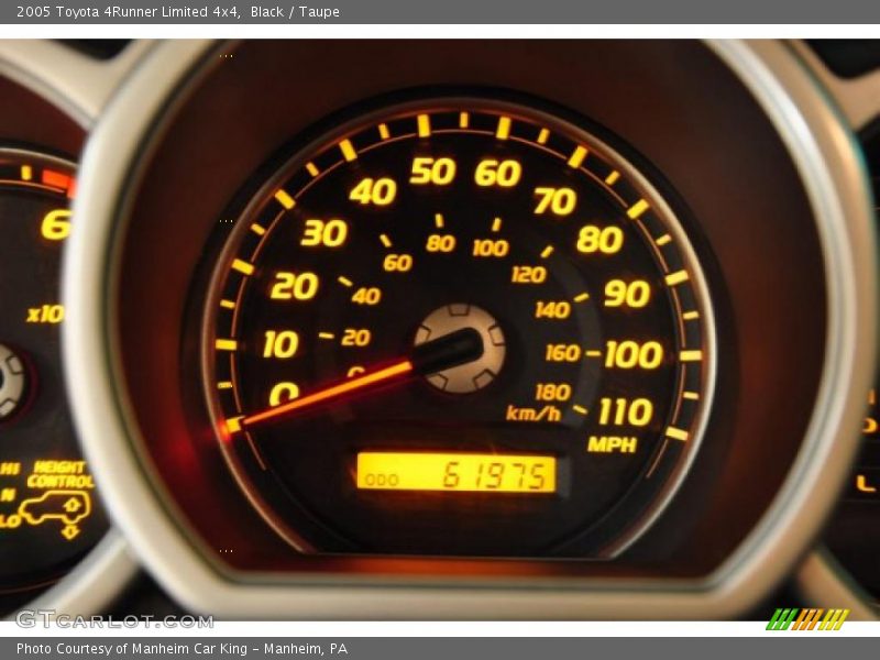 Black / Taupe 2005 Toyota 4Runner Limited 4x4