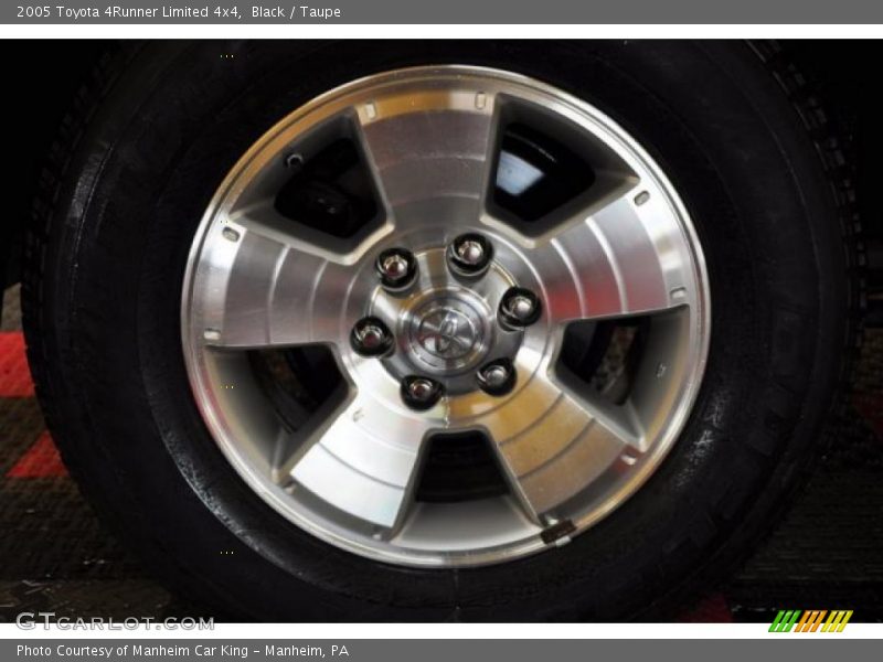 Black / Taupe 2005 Toyota 4Runner Limited 4x4