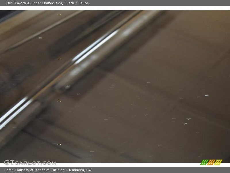 Black / Taupe 2005 Toyota 4Runner Limited 4x4