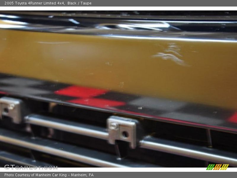 Black / Taupe 2005 Toyota 4Runner Limited 4x4