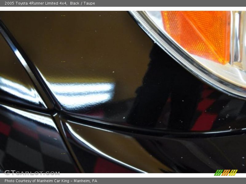 Black / Taupe 2005 Toyota 4Runner Limited 4x4