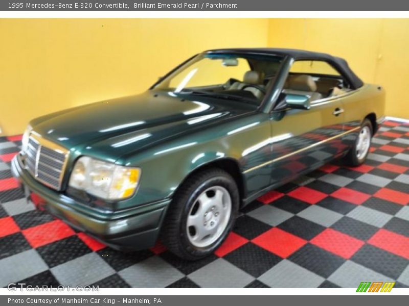 Brilliant Emerald Pearl / Parchment 1995 Mercedes-Benz E 320 Convertible