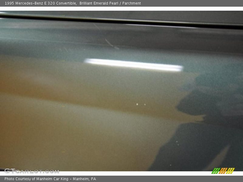 Brilliant Emerald Pearl / Parchment 1995 Mercedes-Benz E 320 Convertible