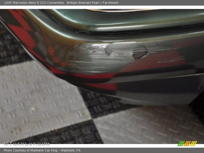 Brilliant Emerald Pearl / Parchment 1995 Mercedes-Benz E 320 Convertible