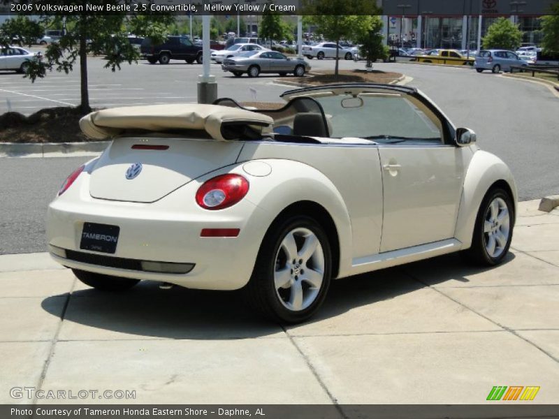 Mellow Yellow / Cream 2006 Volkswagen New Beetle 2.5 Convertible