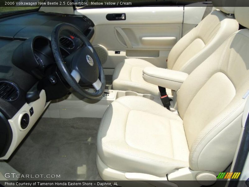 Mellow Yellow / Cream 2006 Volkswagen New Beetle 2.5 Convertible