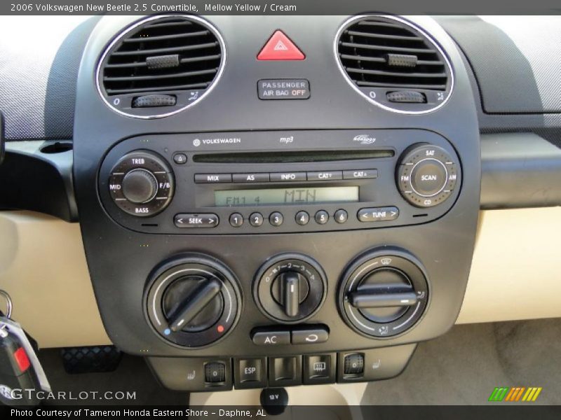 Mellow Yellow / Cream 2006 Volkswagen New Beetle 2.5 Convertible