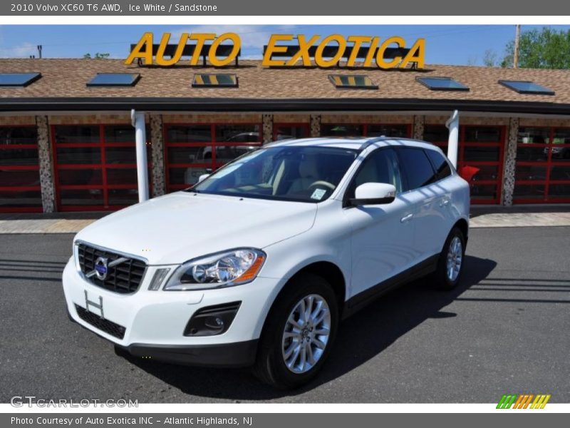 Ice White / Sandstone 2010 Volvo XC60 T6 AWD