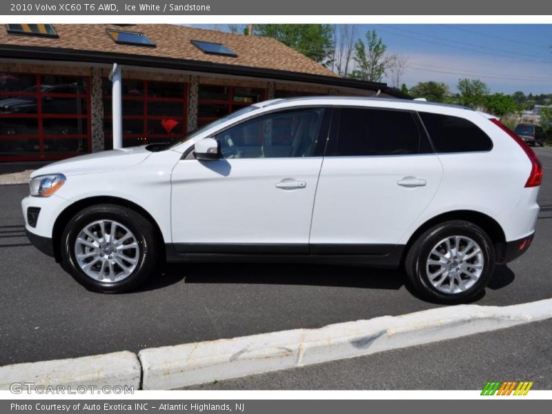 Ice White / Sandstone 2010 Volvo XC60 T6 AWD