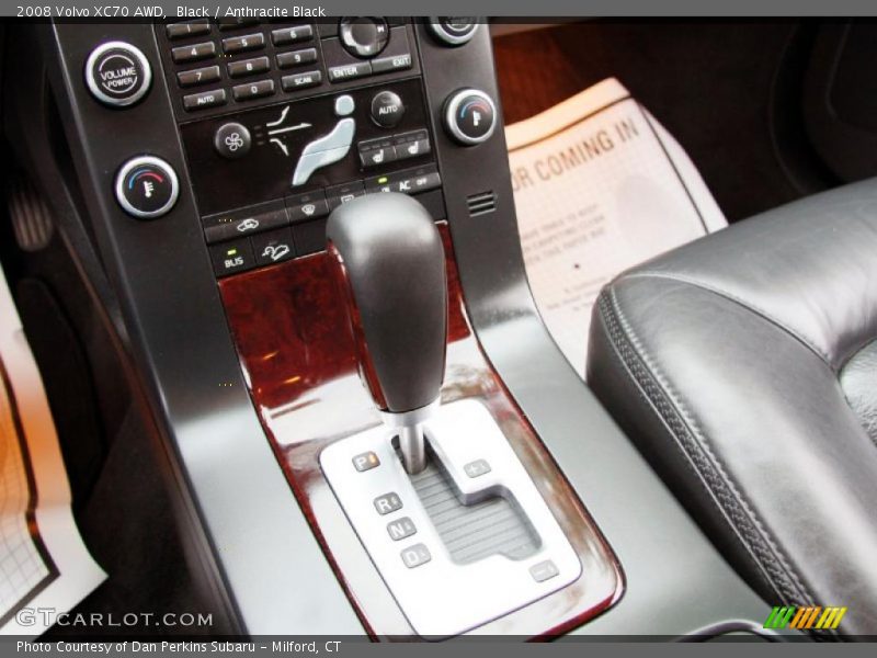 Black / Anthracite Black 2008 Volvo XC70 AWD