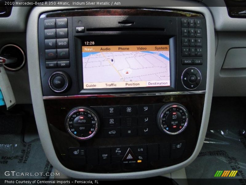 Controls of 2010 R 350 4Matic