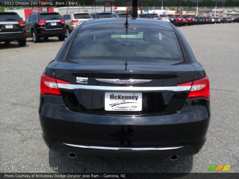 Black / Black 2011 Chrysler 200 Touring