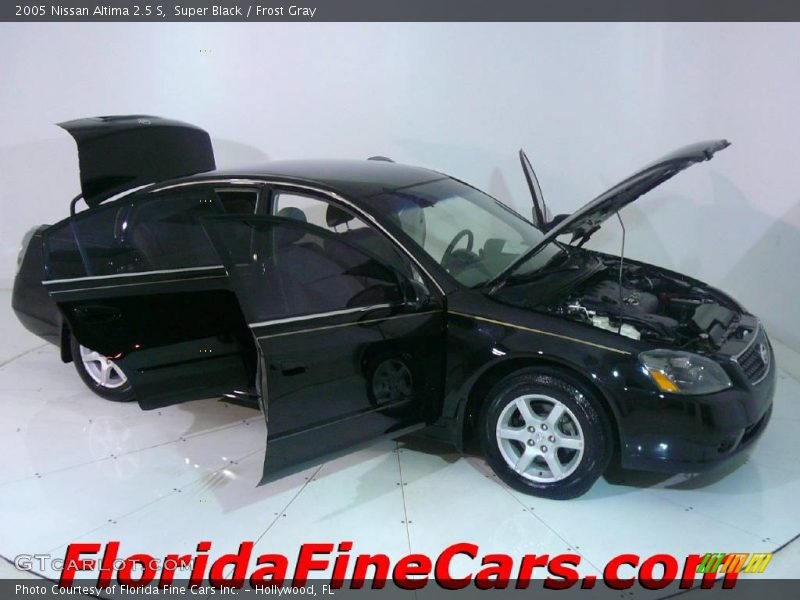 Super Black / Frost Gray 2005 Nissan Altima 2.5 S