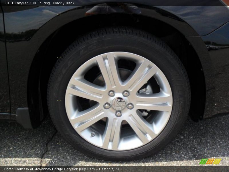 Black / Black 2011 Chrysler 200 Touring