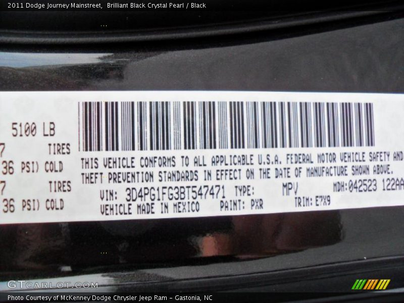 Brilliant Black Crystal Pearl / Black 2011 Dodge Journey Mainstreet
