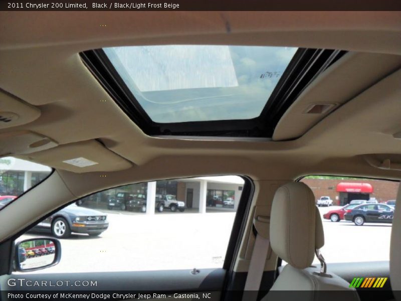 Black / Black/Light Frost Beige 2011 Chrysler 200 Limited