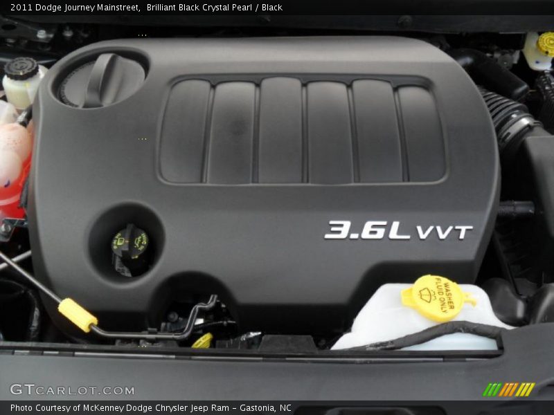 Brilliant Black Crystal Pearl / Black 2011 Dodge Journey Mainstreet