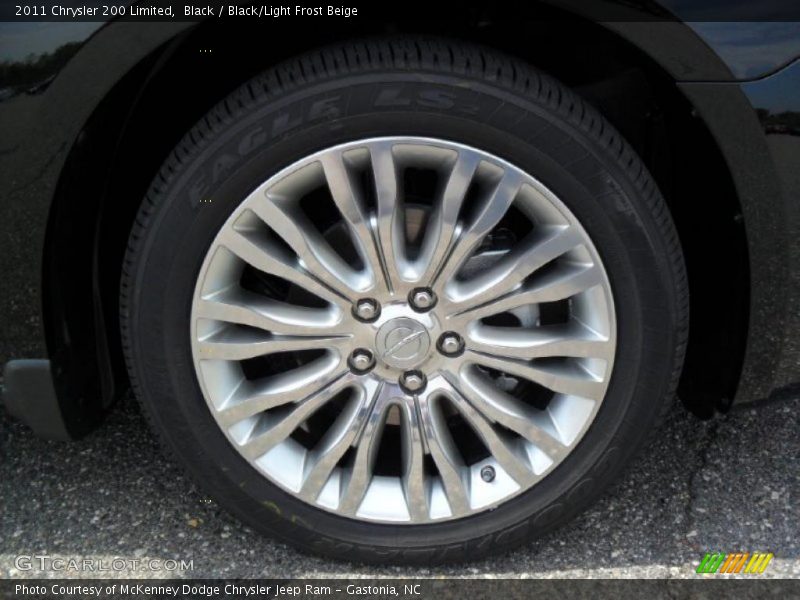 Black / Black/Light Frost Beige 2011 Chrysler 200 Limited