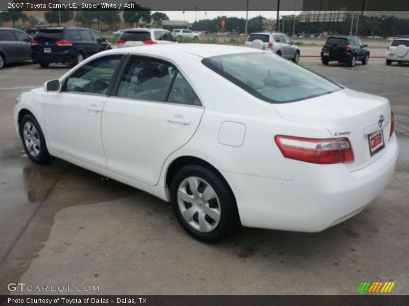 Super White / Ash 2007 Toyota Camry LE
