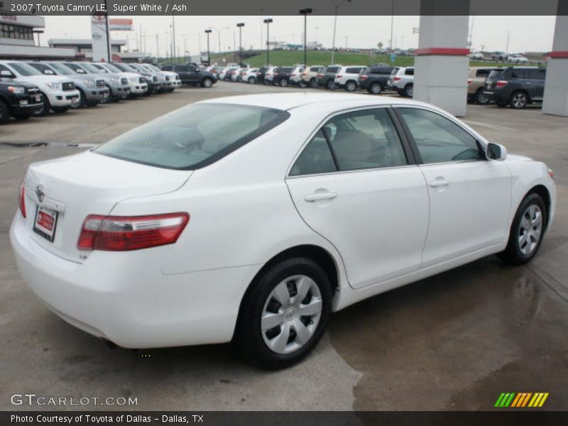 Super White / Ash 2007 Toyota Camry LE