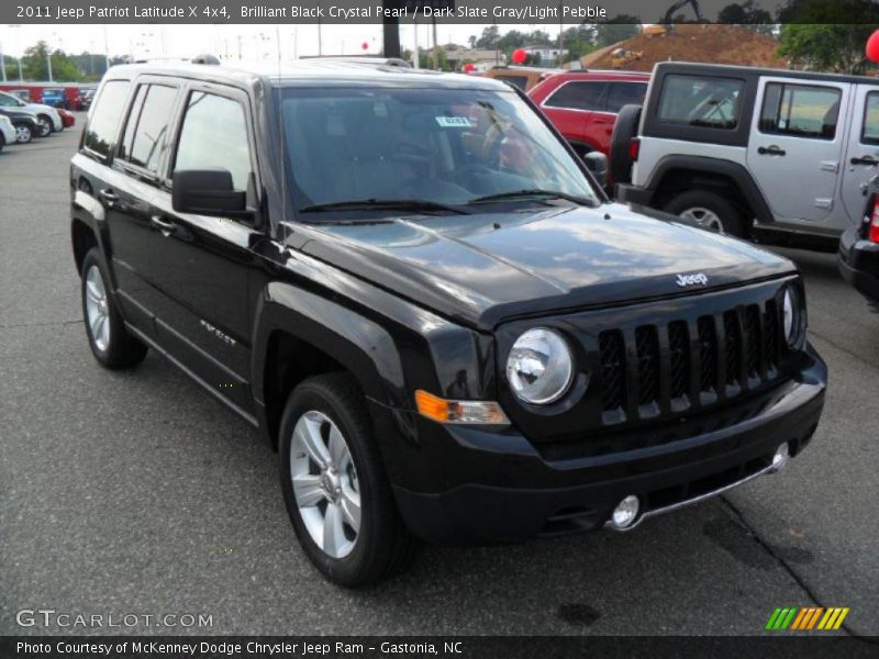 Brilliant Black Crystal Pearl / Dark Slate Gray/Light Pebble 2011 Jeep Patriot Latitude X 4x4