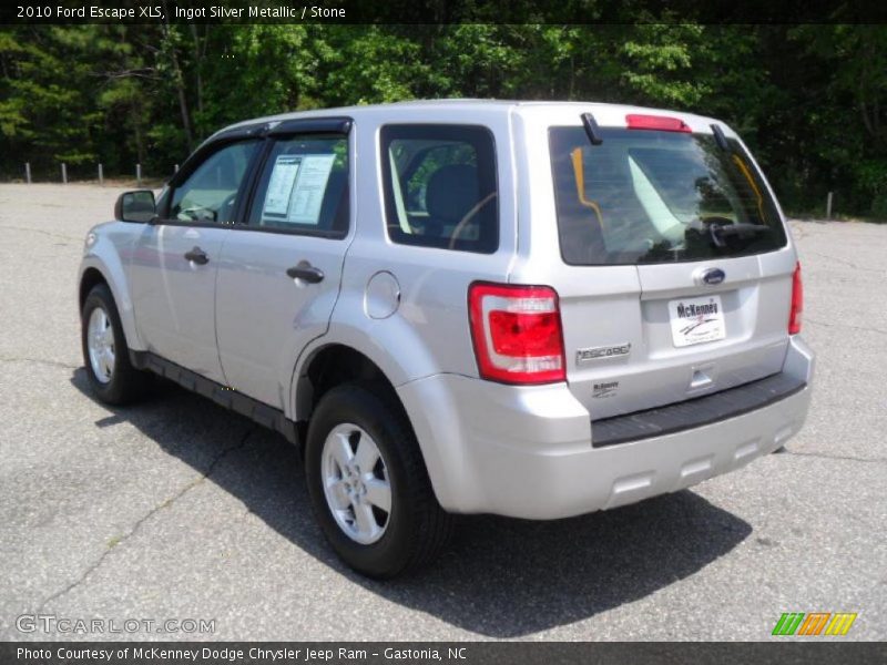 Ingot Silver Metallic / Stone 2010 Ford Escape XLS