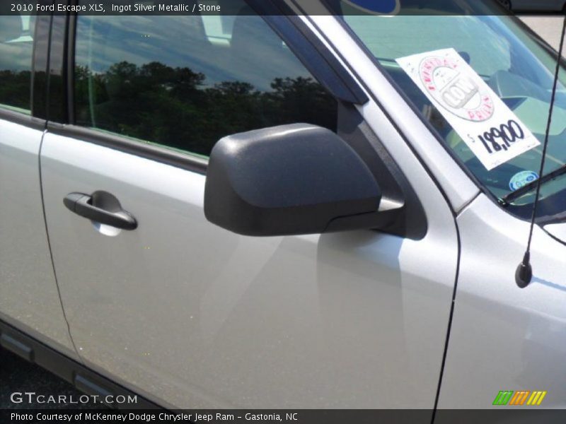 Ingot Silver Metallic / Stone 2010 Ford Escape XLS