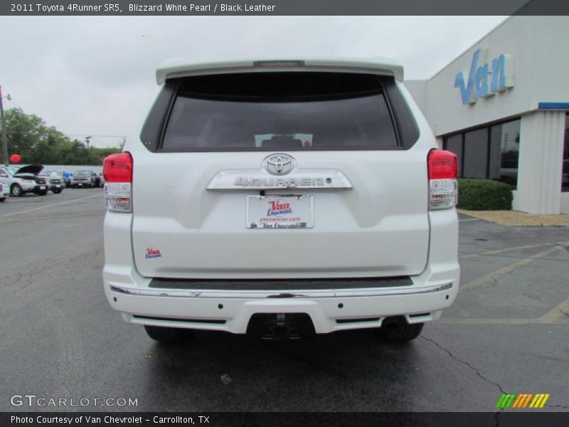 Blizzard White Pearl / Black Leather 2011 Toyota 4Runner SR5