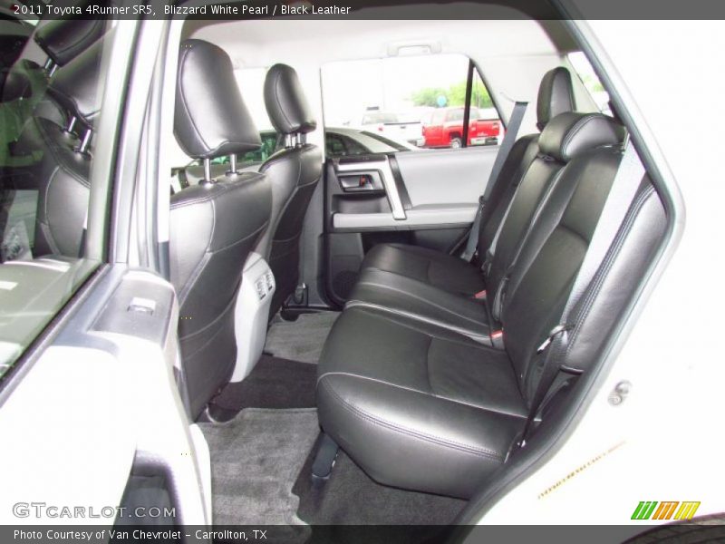 Blizzard White Pearl / Black Leather 2011 Toyota 4Runner SR5