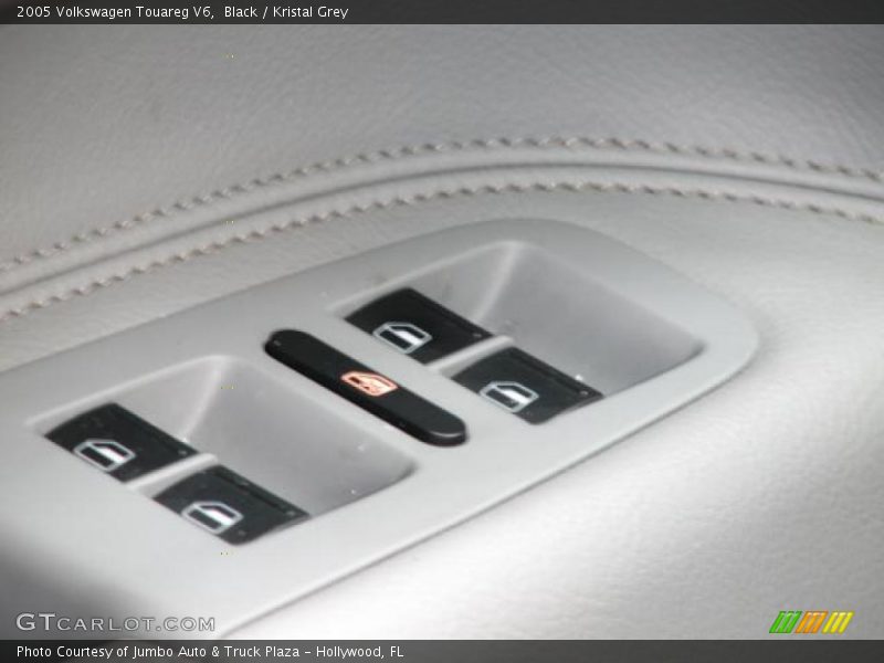 Black / Kristal Grey 2005 Volkswagen Touareg V6