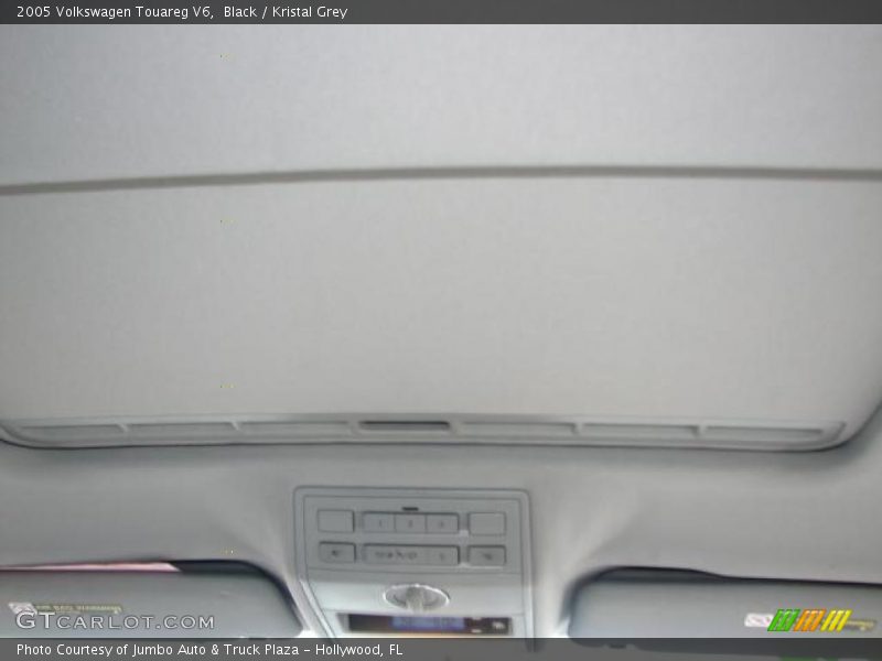 Black / Kristal Grey 2005 Volkswagen Touareg V6