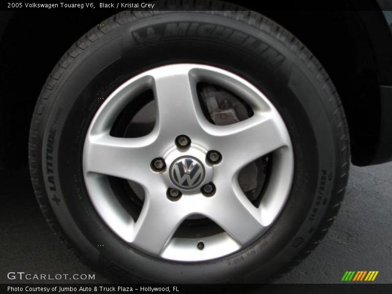 Black / Kristal Grey 2005 Volkswagen Touareg V6