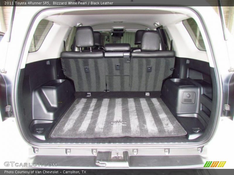 Blizzard White Pearl / Black Leather 2011 Toyota 4Runner SR5