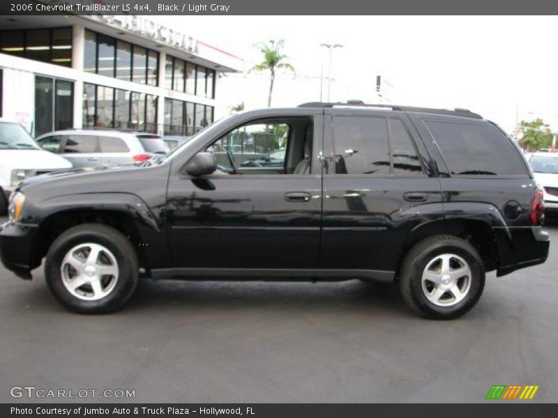 Black / Light Gray 2006 Chevrolet TrailBlazer LS 4x4