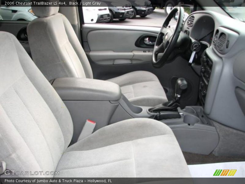 Black / Light Gray 2006 Chevrolet TrailBlazer LS 4x4