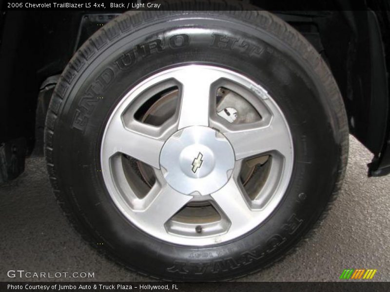 Black / Light Gray 2006 Chevrolet TrailBlazer LS 4x4