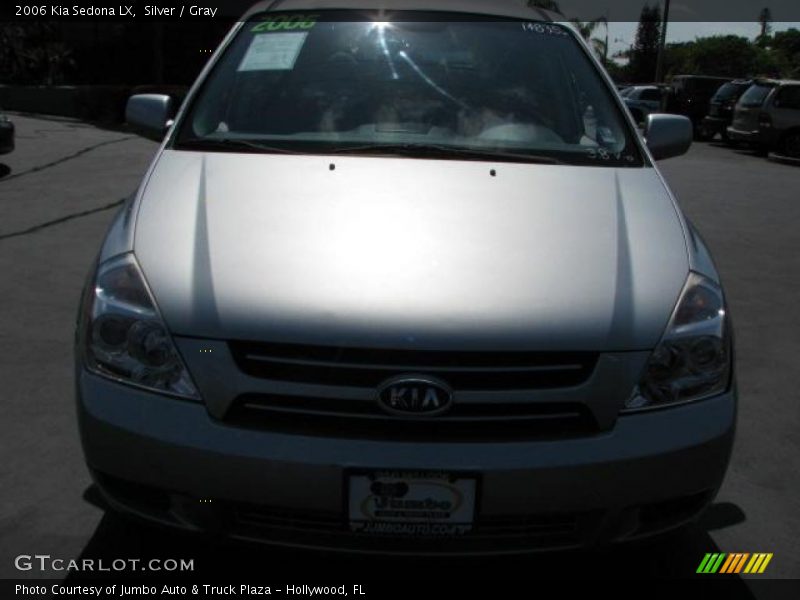 Silver / Gray 2006 Kia Sedona LX