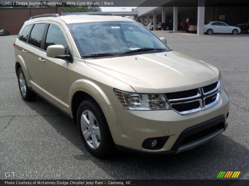 White Gold Metallic / Black 2011 Dodge Journey Mainstreet