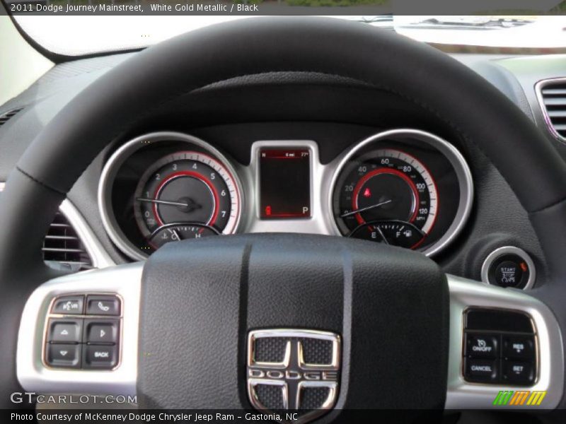 White Gold Metallic / Black 2011 Dodge Journey Mainstreet