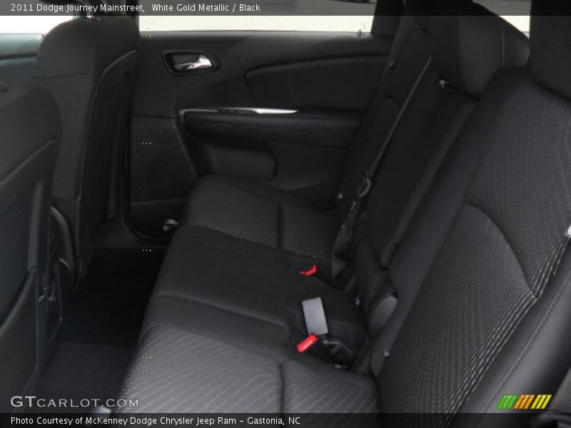 White Gold Metallic / Black 2011 Dodge Journey Mainstreet