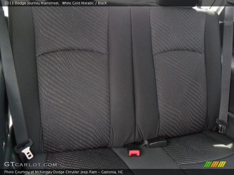 White Gold Metallic / Black 2011 Dodge Journey Mainstreet