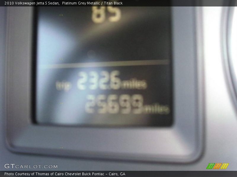 Platinum Grey Metallic / Titan Black 2010 Volkswagen Jetta S Sedan