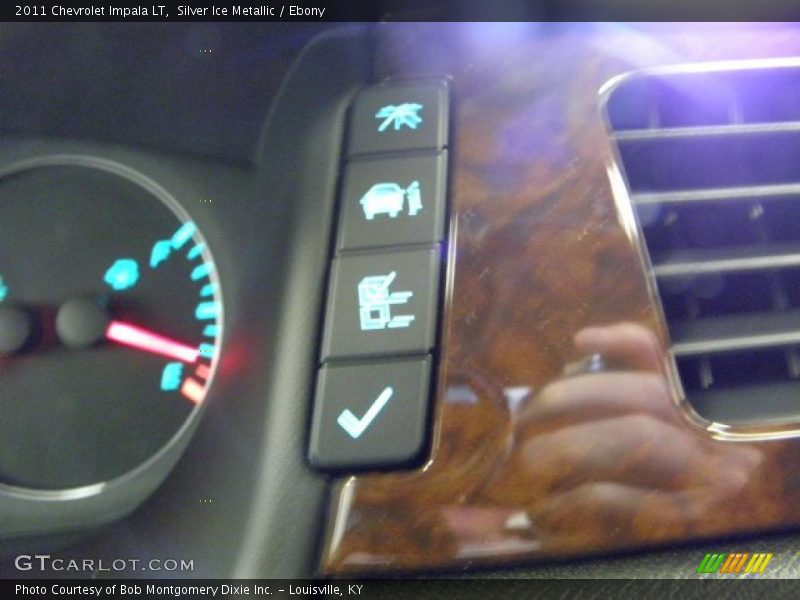 Silver Ice Metallic / Ebony 2011 Chevrolet Impala LT