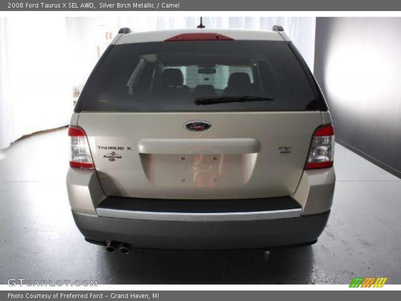 Silver Birch Metallic / Camel 2008 Ford Taurus X SEL AWD