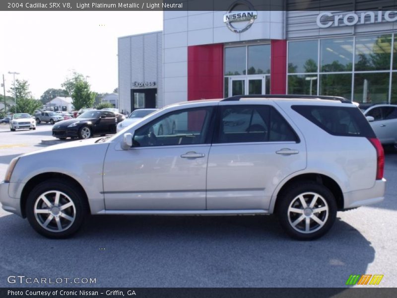 Light Platinum Metallic / Light Neutral 2004 Cadillac SRX V8