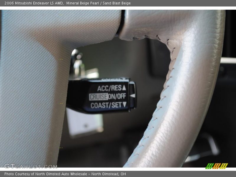 Mineral Beige Pearl / Sand Blast Beige 2006 Mitsubishi Endeavor LS AWD