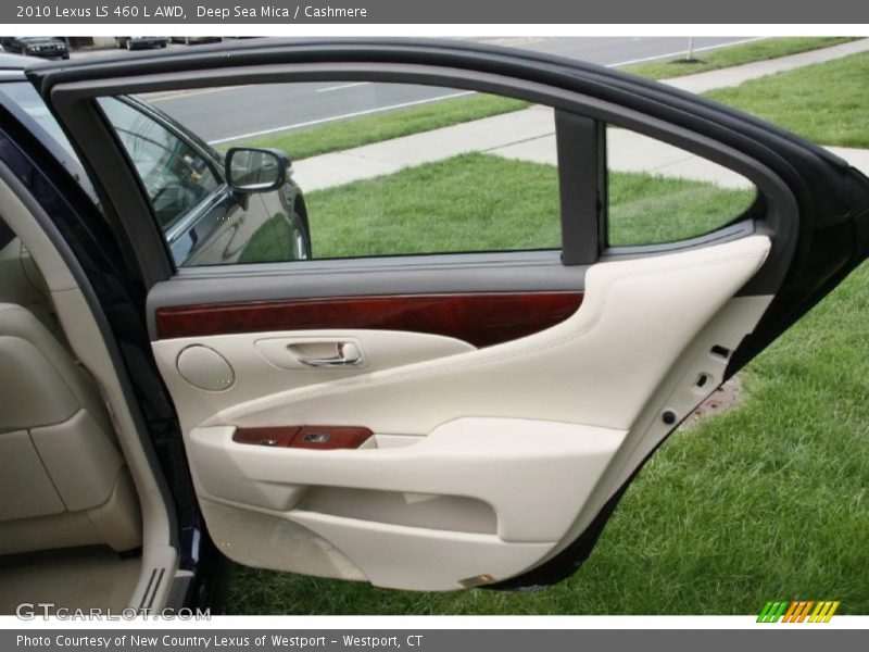 Door Panel of 2010 LS 460 L AWD